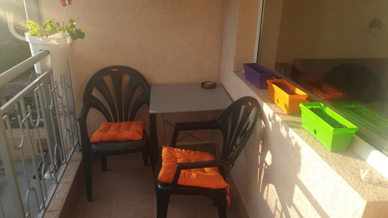 Sunny Apartment Burgas Luaran gambar