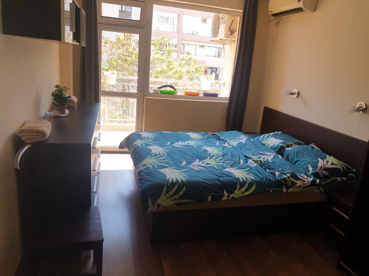 Sunny Apartment Burgas Luaran gambar